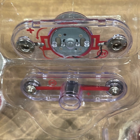 Snap circuits green alternative energy electronics exploration kit stem projects - Picture 9 of 16